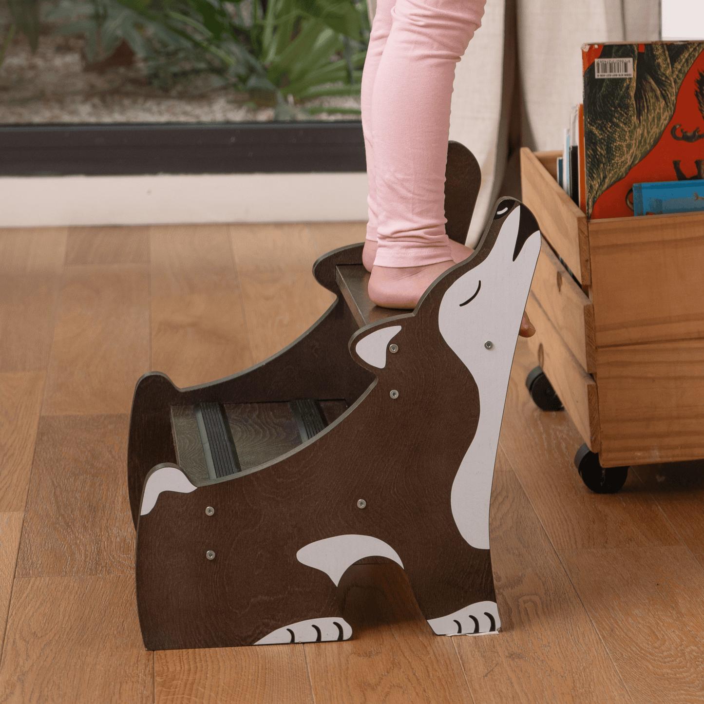 Crowned Cuddles - Premium Bamboo Wooden Step Stool for Kids